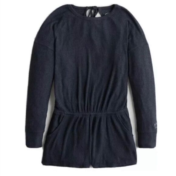 Gilly Hicks for Hollister, Long Sleeve Shorts Romper Outfit in Navy, Women’s XS - Picture 11 of 12
